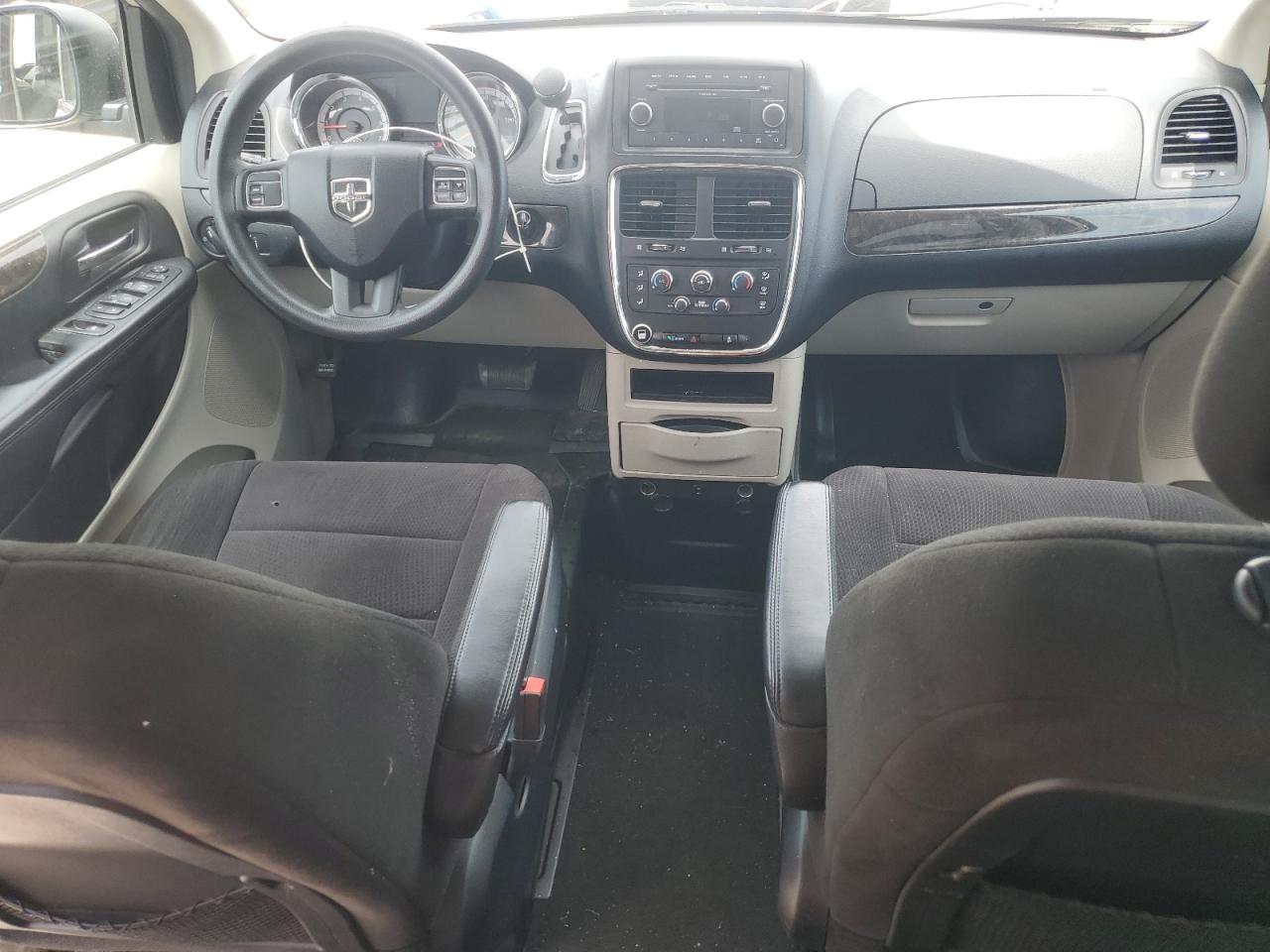 2011 Dodge Grand Caravan Express VIN: 2D4RN4DG3BR772785 Lot: 61638015