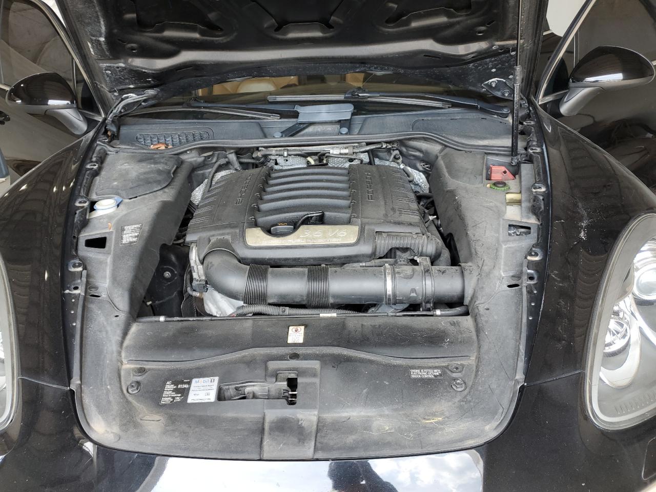 2012 Porsche Cayenne VIN: WP1AA2A23CLA05563 Lot: 61990455