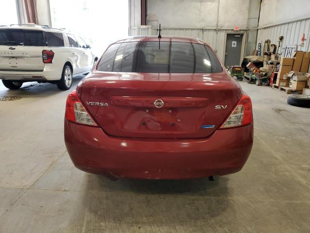  NISSAN VERSA 2012 Czerwony