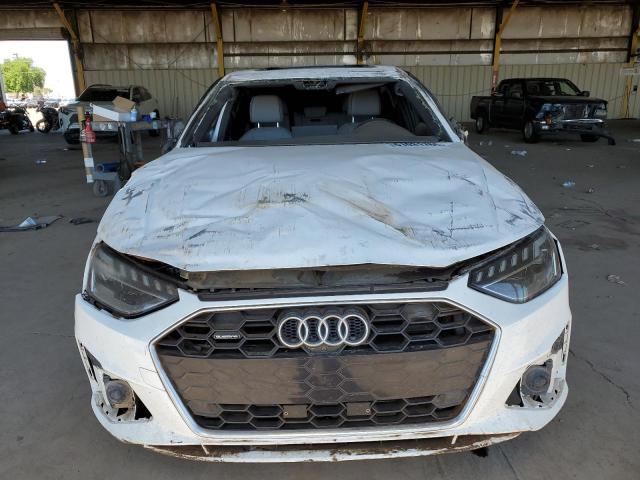  AUDI A4 2022 Biały