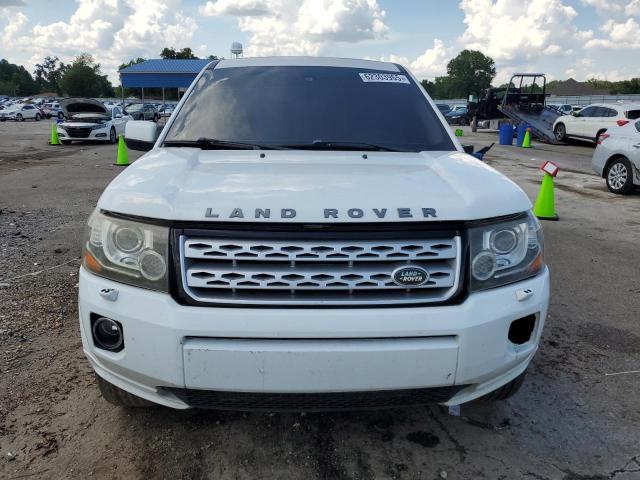 Паркетники LAND ROVER LR2 2015 Белы
