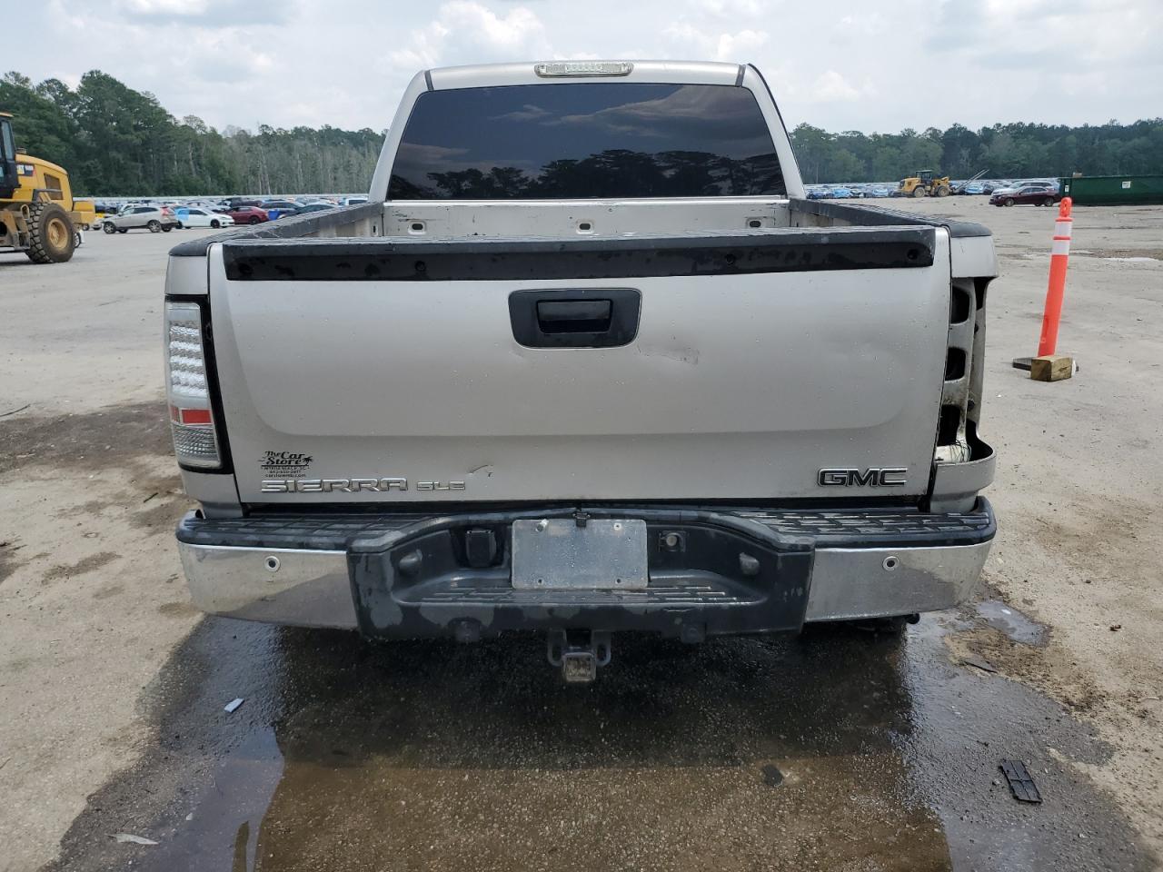 2008 GMC Sierra K1500 VIN: 2GTFK13Y881136663 Lot: 59368675