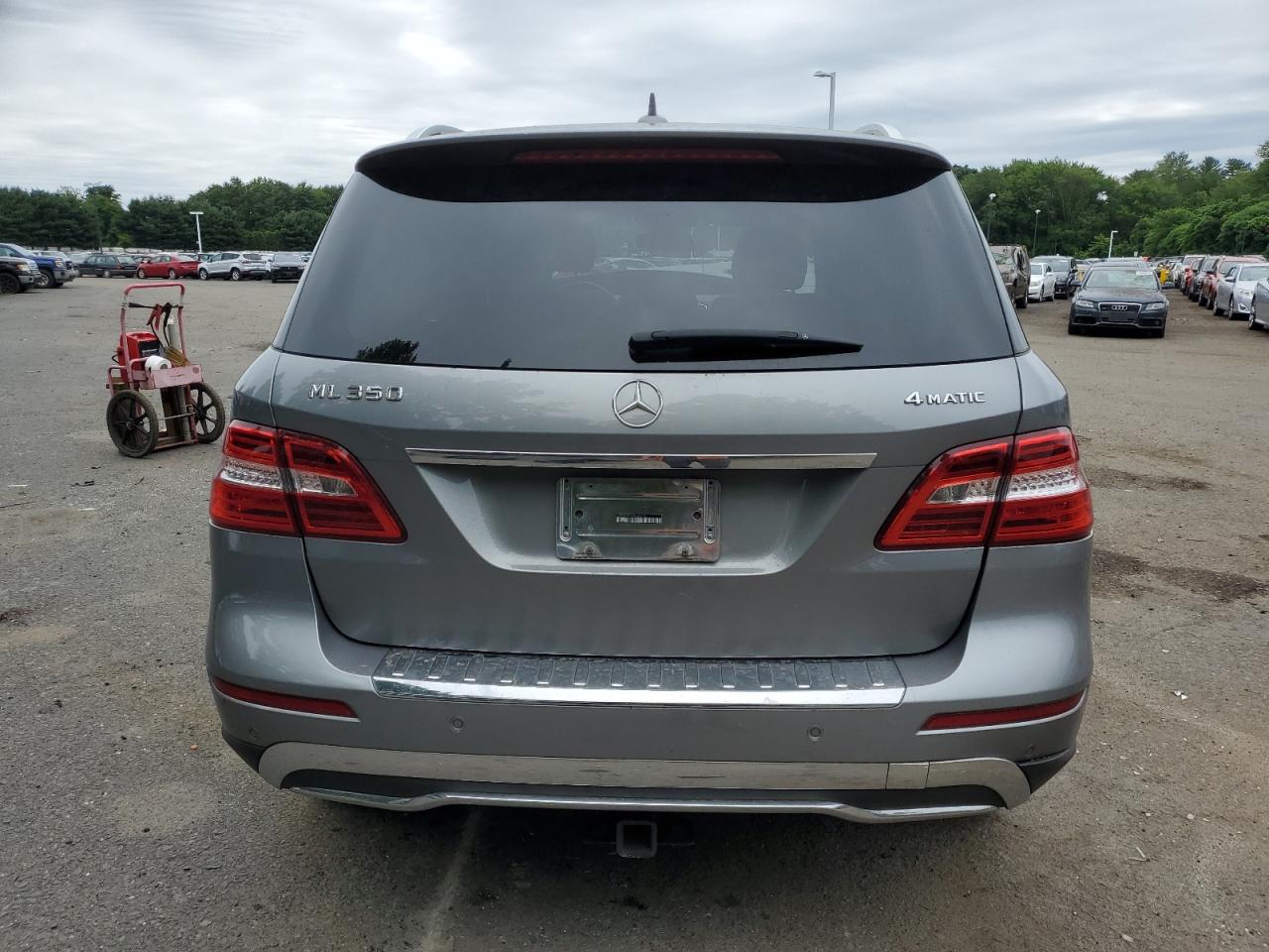 2013 Mercedes-Benz Ml 350 4Matic VIN: 4JGDA5HB2DA265774 Lot: 62687405