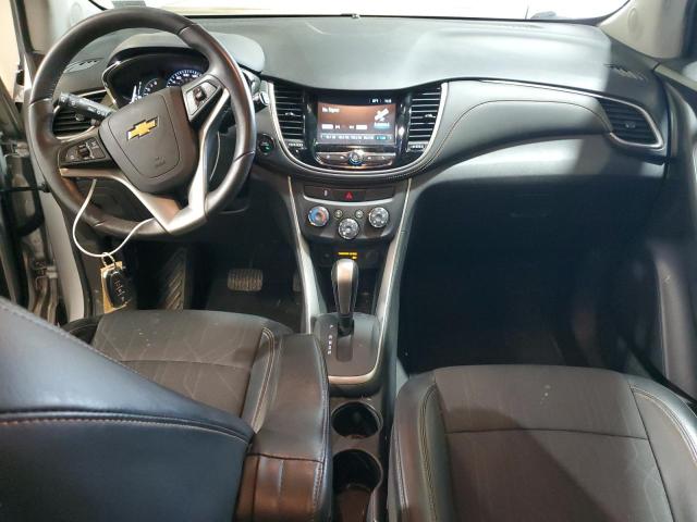  CHEVROLET TRAX 2017 Srebrny