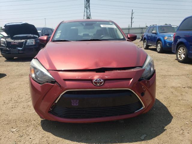  TOYOTA YARIS 2018 Красный