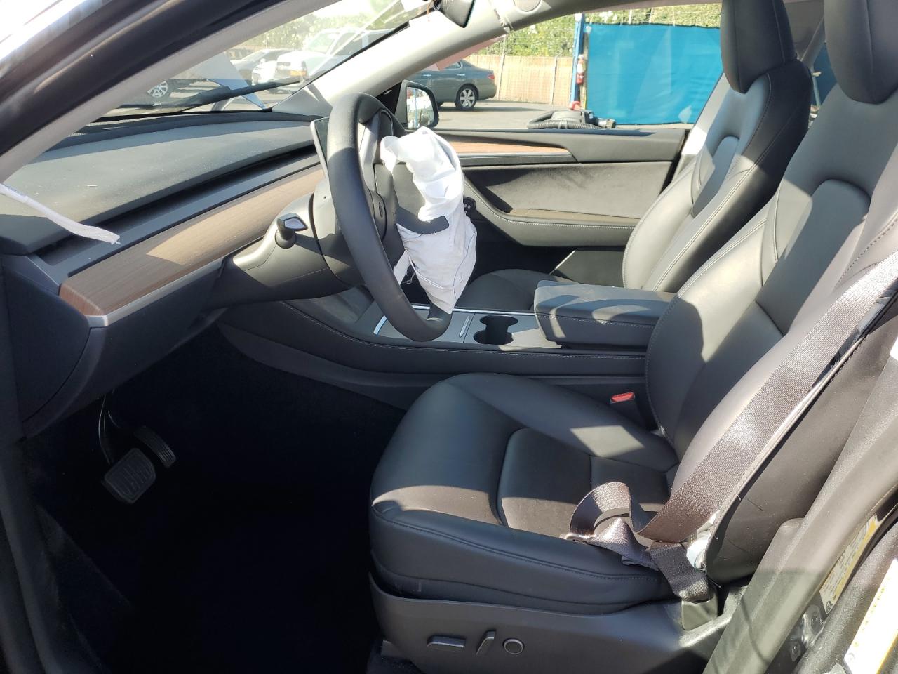 2023 Tesla Model Y VIN: 7SAYGDEE9PF928964 Lot: 61778455
