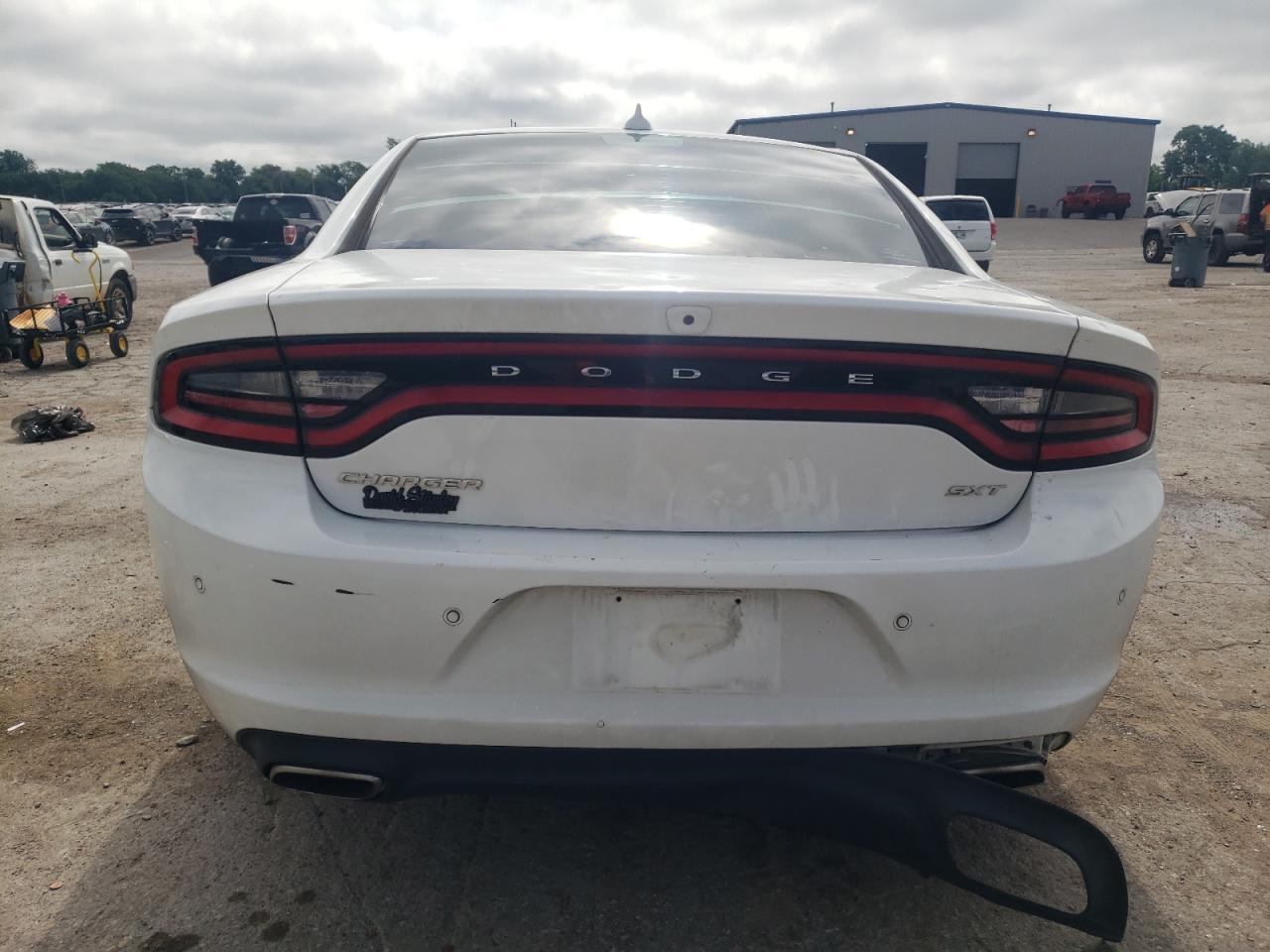 2015 Dodge Charger Sxt VIN: 2C3CDXHG2FH889940 Lot: 59386205