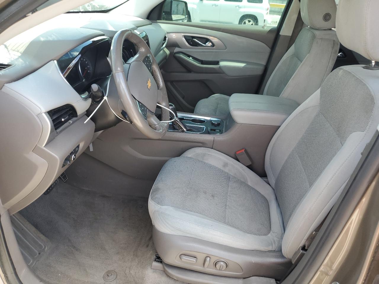 2020 Chevrolet Traverse Lt VIN: 1GNERGKW0LJ104919 Lot: 61839715