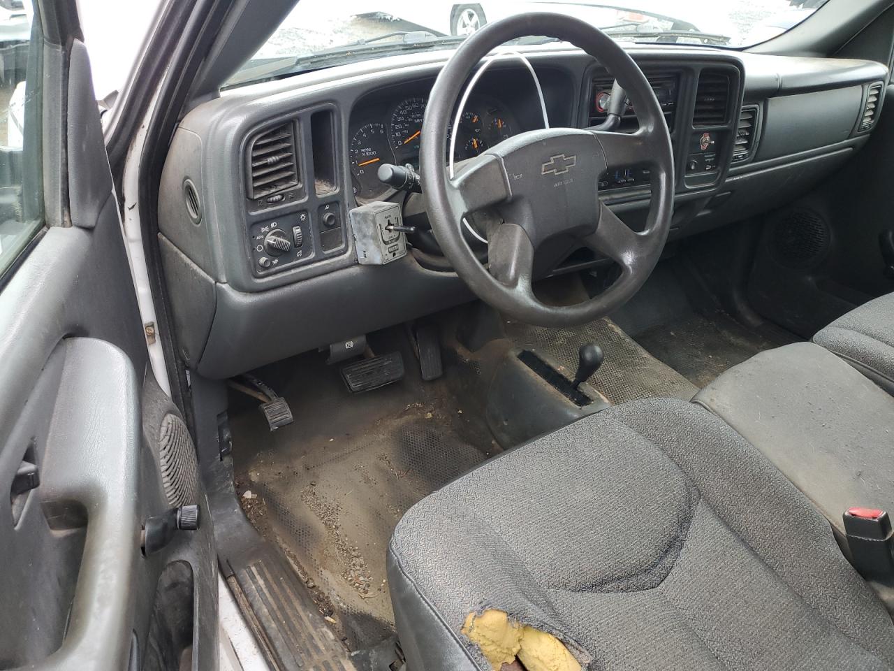 2004 Chevrolet Silverado K2500 Heavy Duty VIN: 1GCHK24U54E344664 Lot: 60049195