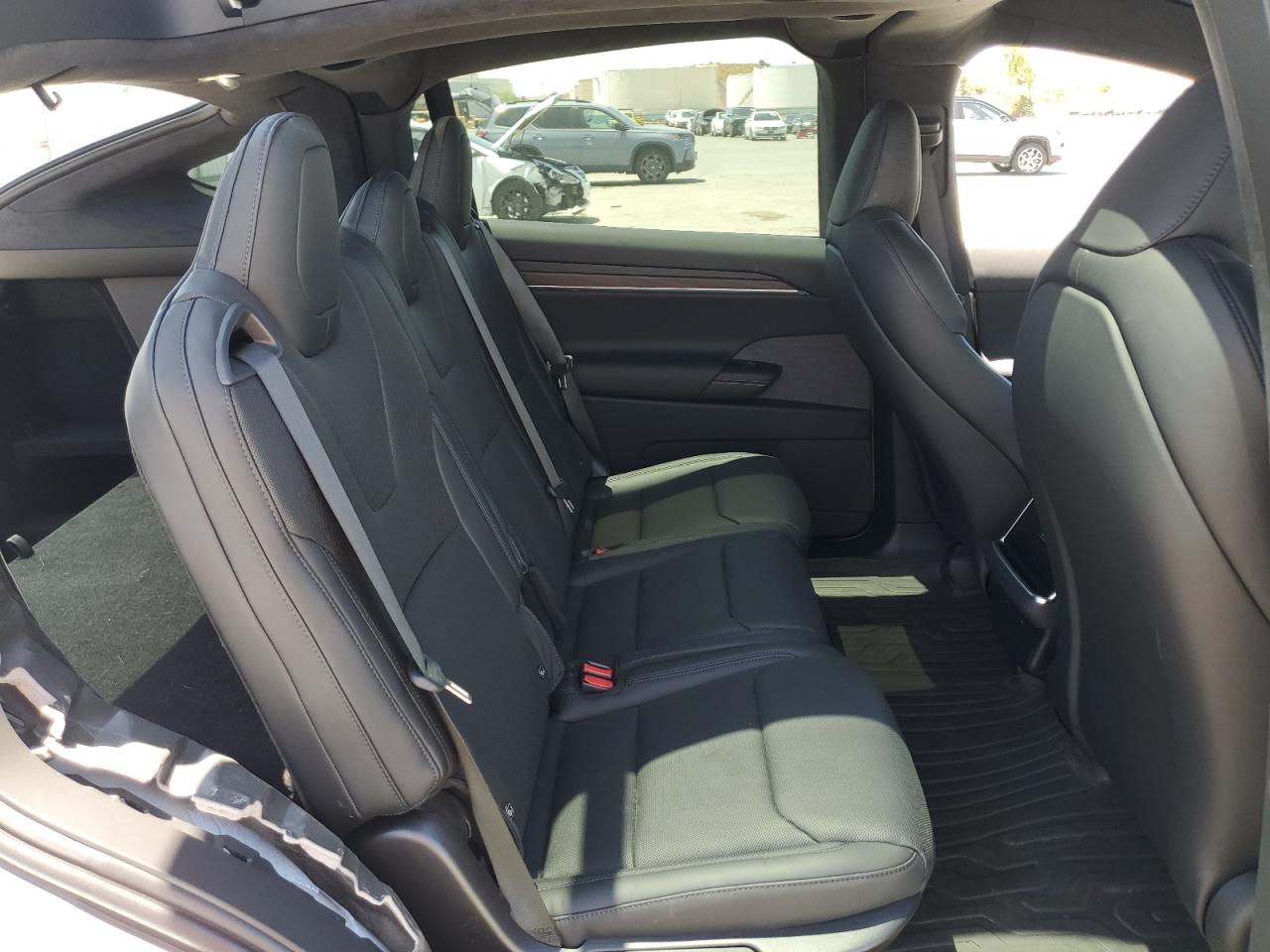 2025 Tesla Model X VIN: 7SAXCDE57SF471541 Lot: 61788905