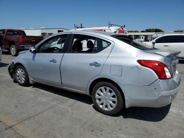  NISSAN VERSA 2014 Srebrny