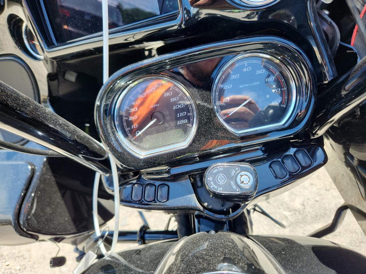2019 Harley-Davidson Fltrxs VIN: 1HD1KTP11KB641176 Lot: 62321215