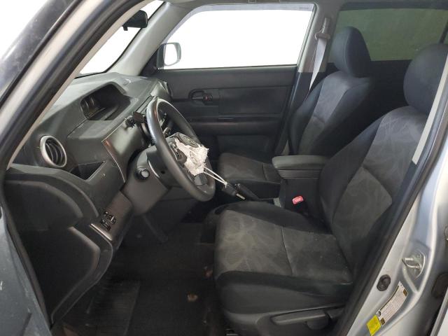  TOYOTA SCION 2013 Srebrny