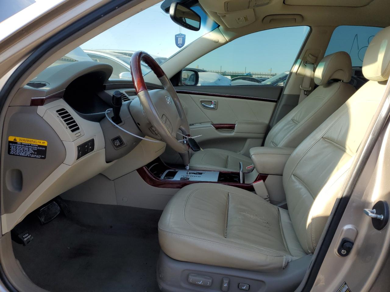 2008 Hyundai Azera Se VIN: KMHFC46F48A289647 Lot: 59970365