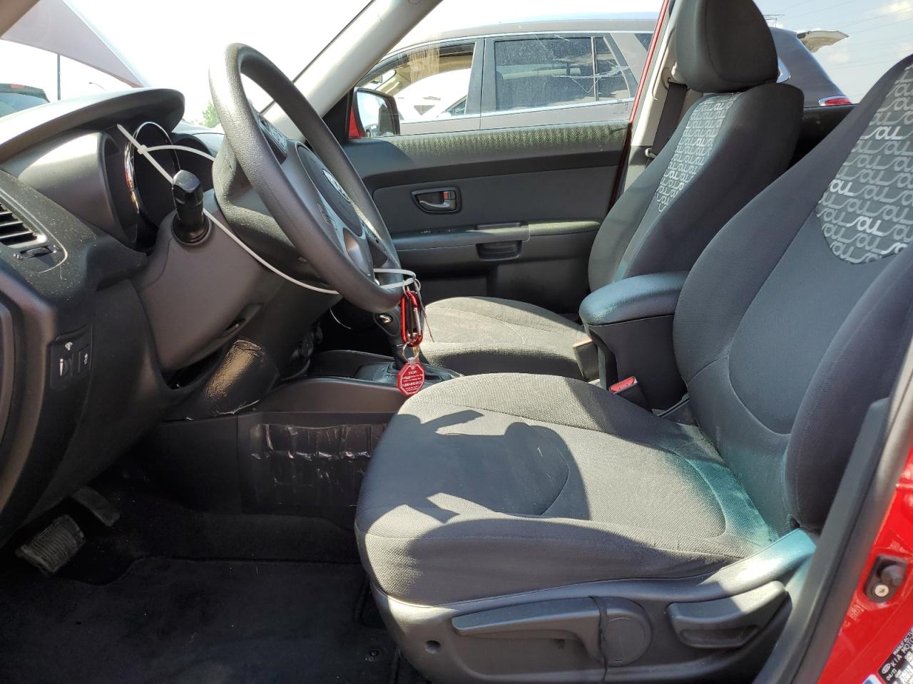 2011 Kia Soul + VIN: KNDJT2A24B7315241 Lot: 62507075