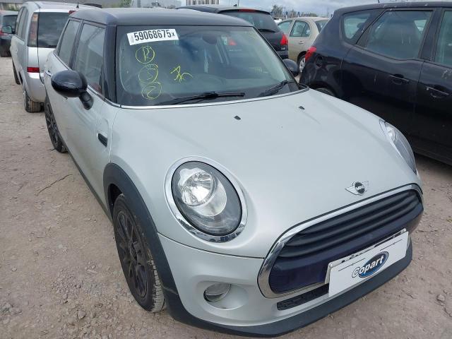 2016 MINI COOPER D