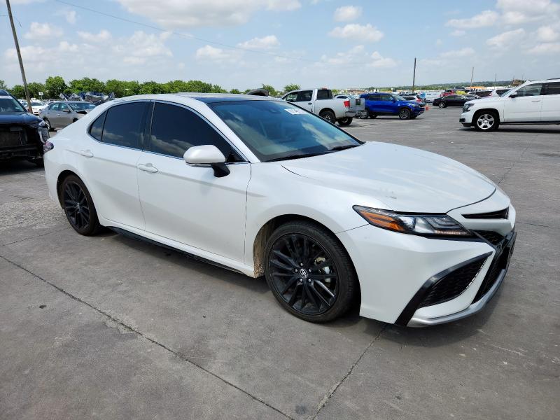  TOYOTA CAMRY 2021 White