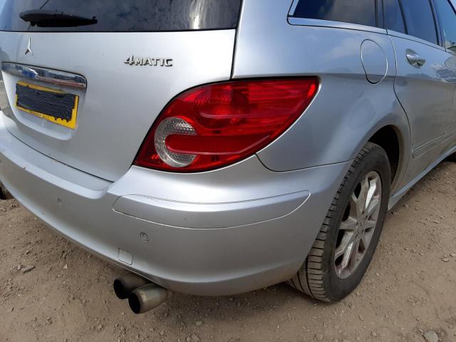 2007 MERCEDES BENZ R320 SE CD
