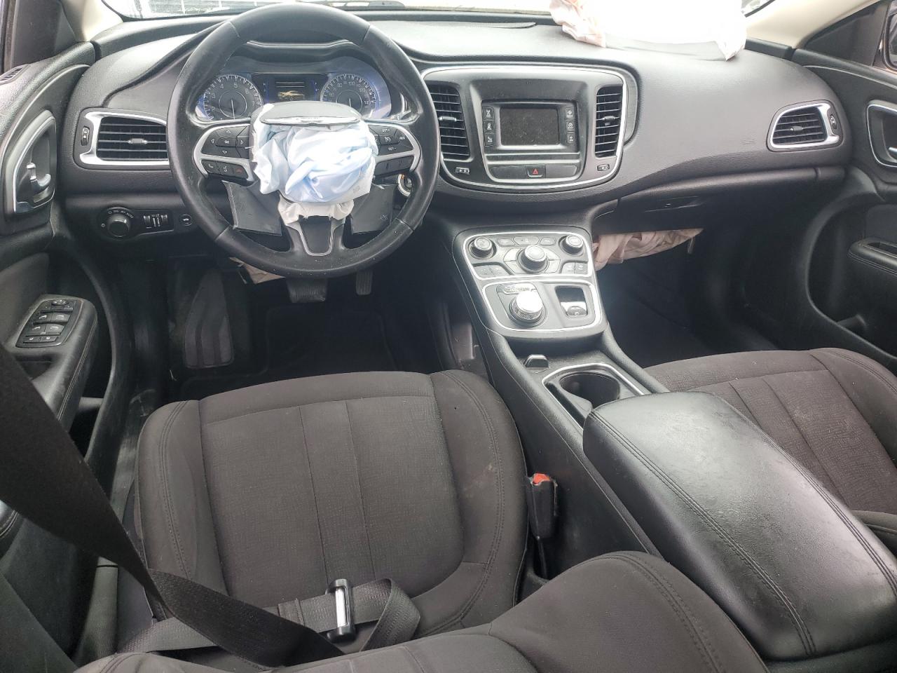 2015 Chrysler 200 Limited VIN: 1C3CCCAB0FN659251 Lot: 60286455