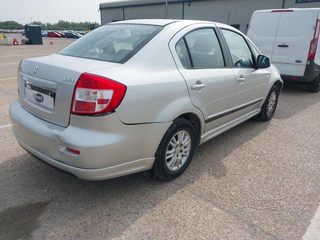 2010 SUZUKI SX4 GLX