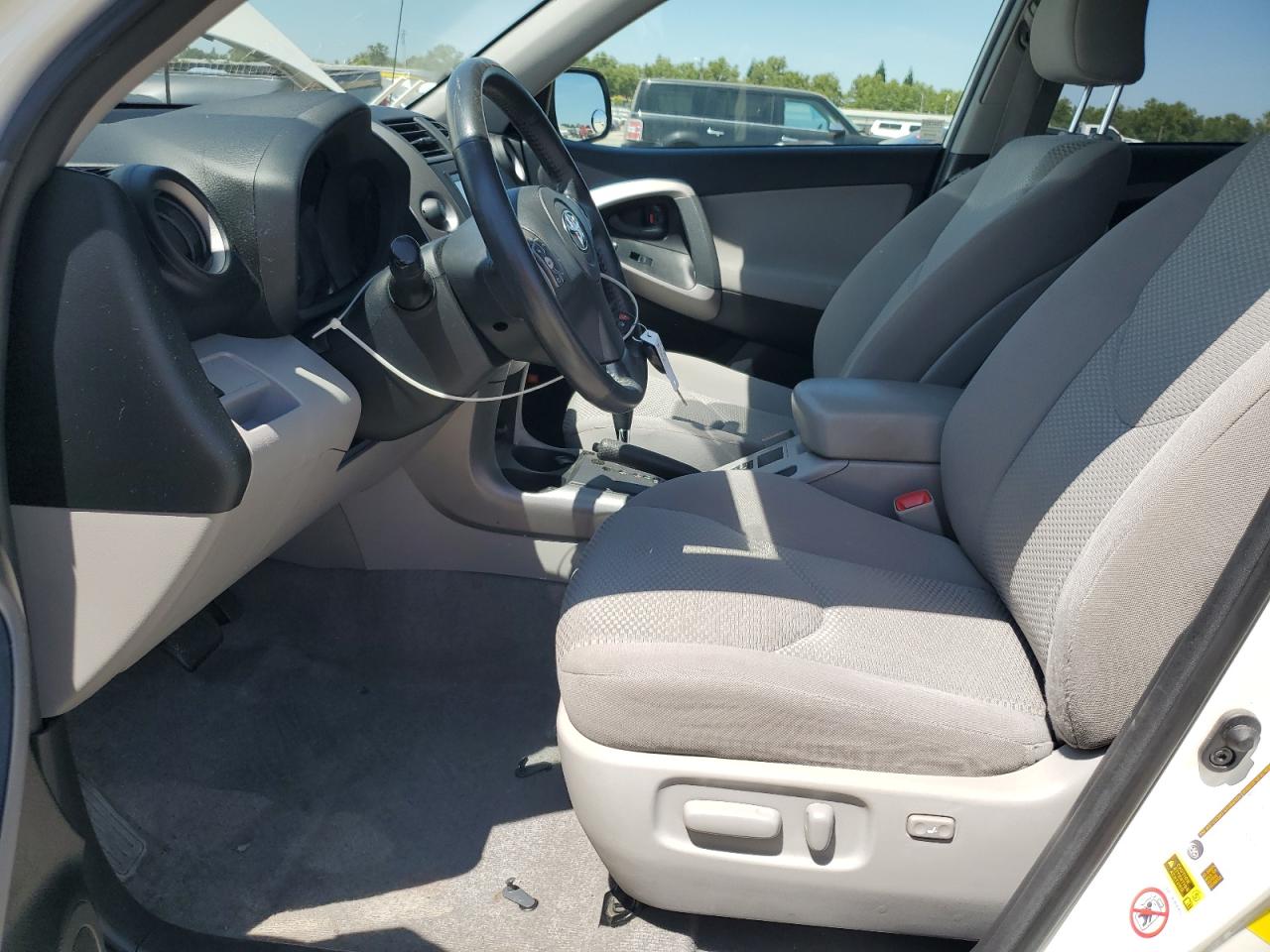 TOYOTA RAV4 2008 VIN JTMZD34V485114777 photo 7