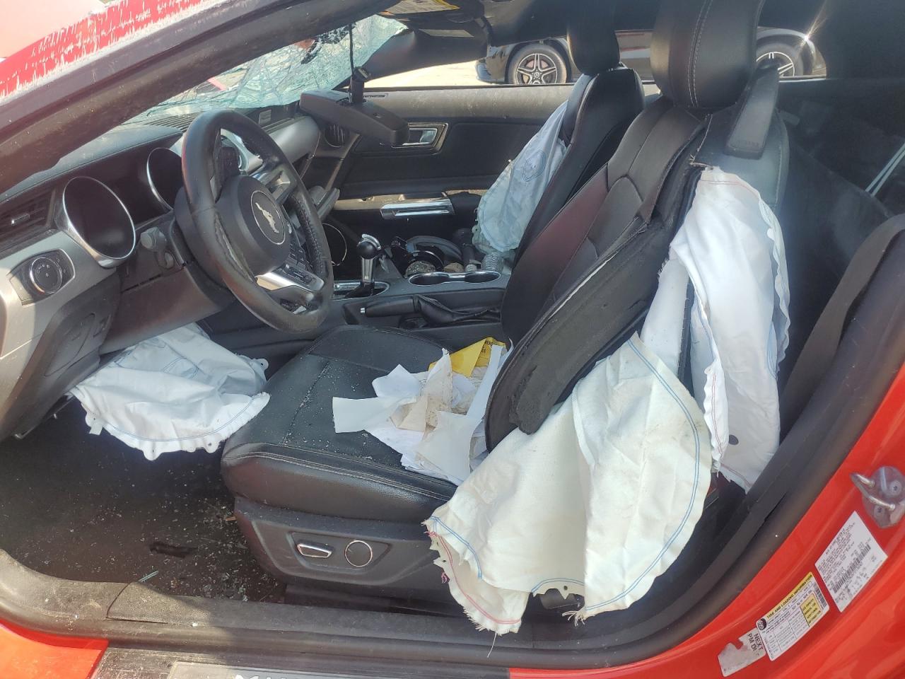 2018 Ford Mustang VIN: 1FATP8UH7J5136062 Lot: 60023045