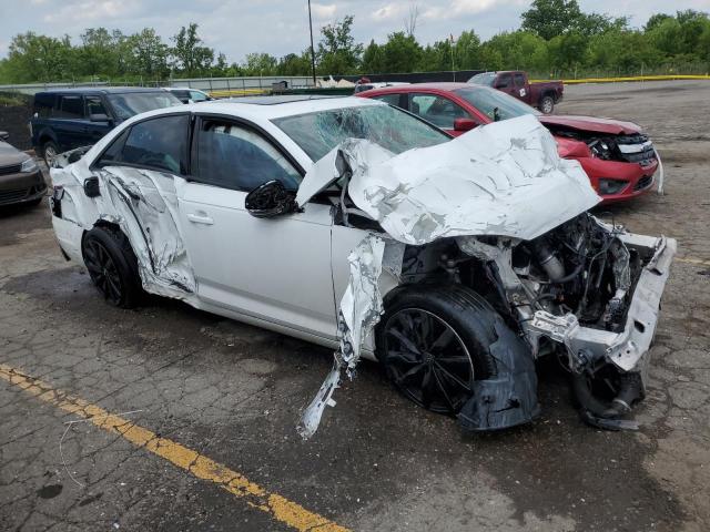  AUDI A4 2017 Белы