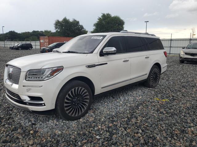  LINCOLN NAVIGATOR 2018 Biały
