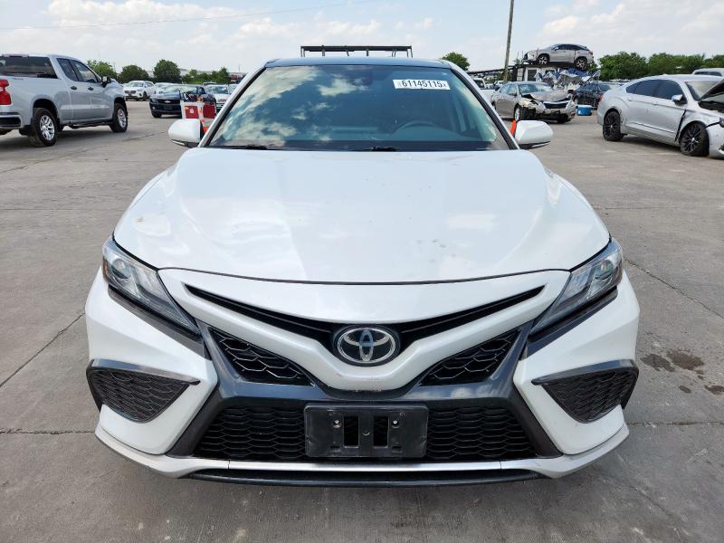  TOYOTA CAMRY 2021 White