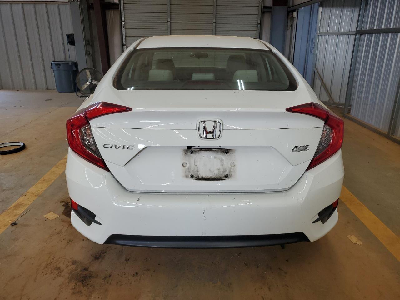 2018 Honda Civic Lx VIN: 2HGFC2F54JH578567 Lot: 62667855