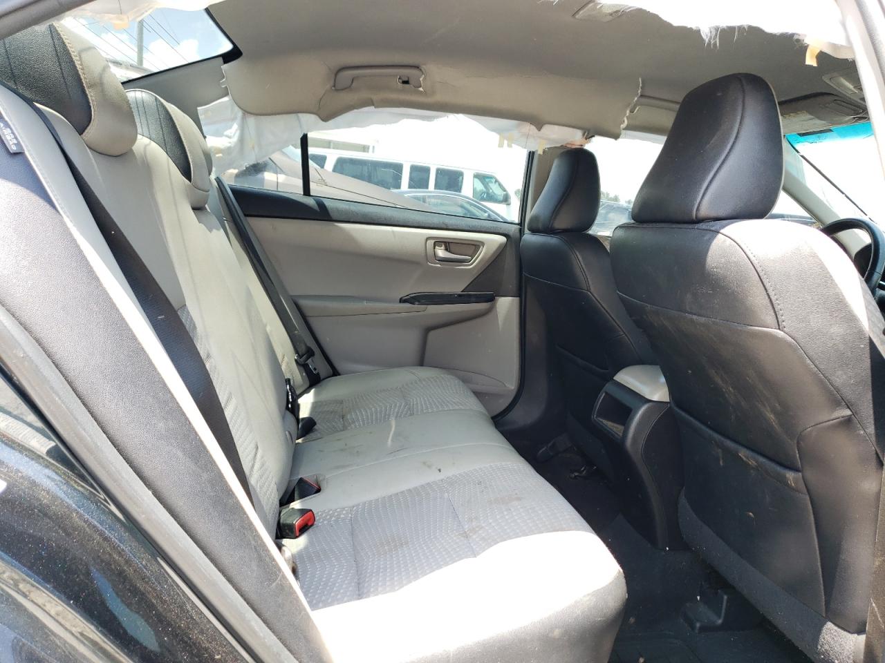 2015 Toyota Camry Le VIN: 4T1BF1FK8FU499777 Lot: 62550225