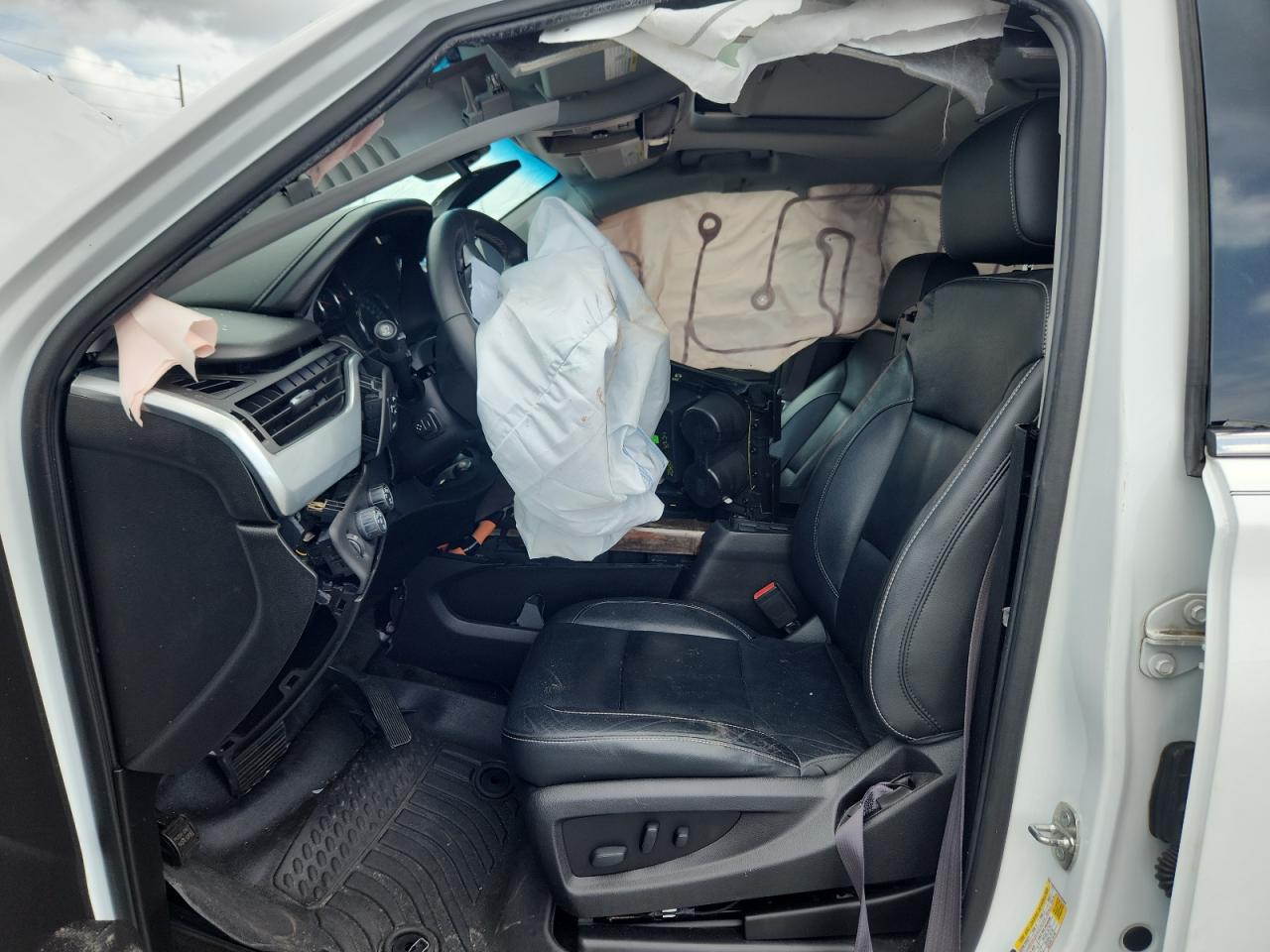 2016 Chevrolet Suburban K1500 Lt VIN: 1GNSKHKC9GR383636 Lot: 59916585