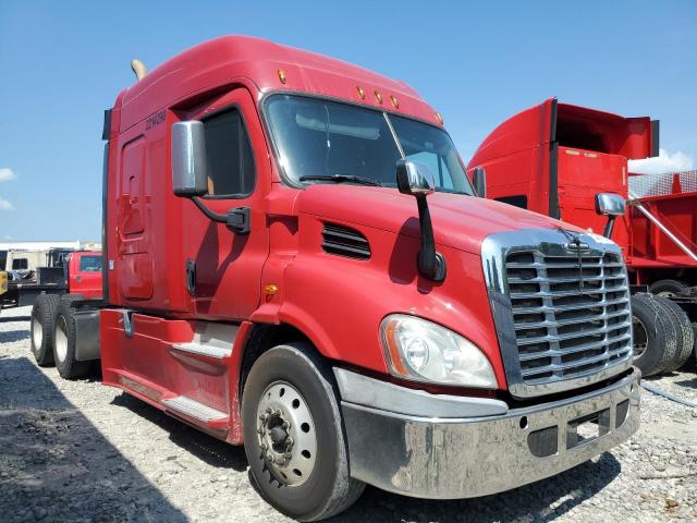 2016 Freightliner Cascadia 113