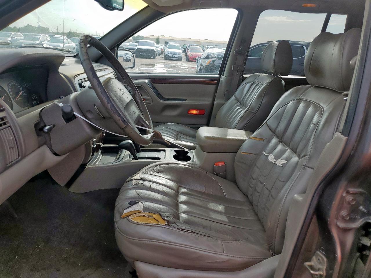 2000 Jeep Grand Cherokee Limited VIN: 1J4GW58S5YC119019 Lot: 60924835