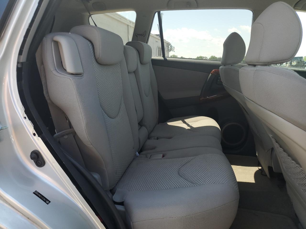 2008 Toyota Rav4 Limited VIN: JTMZD31V286068848 Lot: 61050575