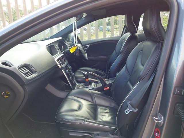 2015 VOLVO V40 R-DESI