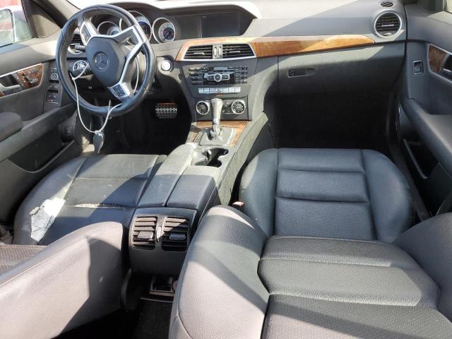  MERCEDES-BENZ C-CLASS 2012 Серебристый