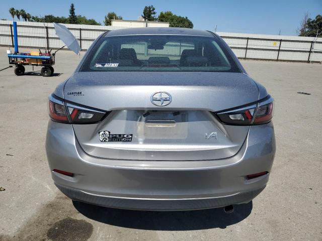  SCION IA 2016 Silver