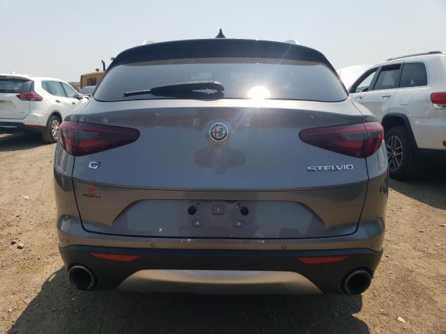  ALFA ROMEO STELVIO 2018 Сірий