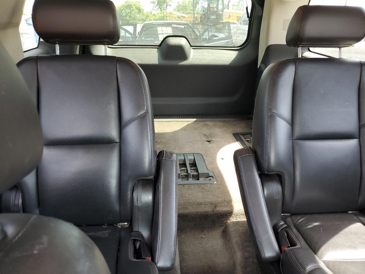2010 Chevrolet Tahoe C1500 Ltz VIN: 1GNUCCE06AR189230 Lot: 61899365