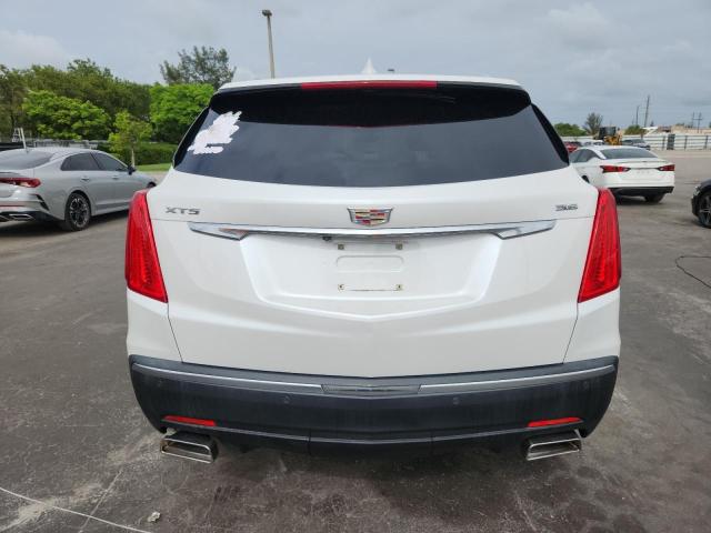  CADILLAC XT5 2018 Biały