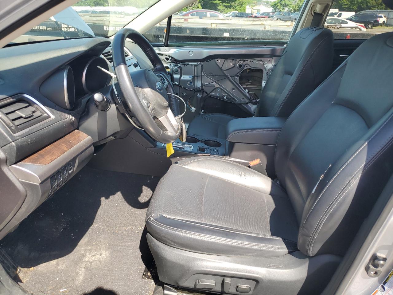 2017 Subaru Outback 2.5I Limited VIN: 4S4BSANC2H3363532 Lot: 61852095