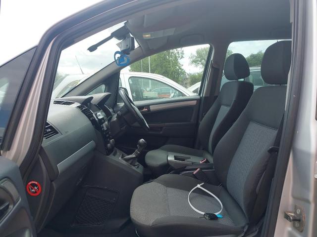 2013 VAUXHALL ZAFIRA DES