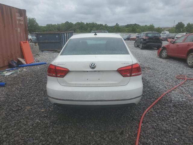  VOLKSWAGEN PASSAT 2015 Білий