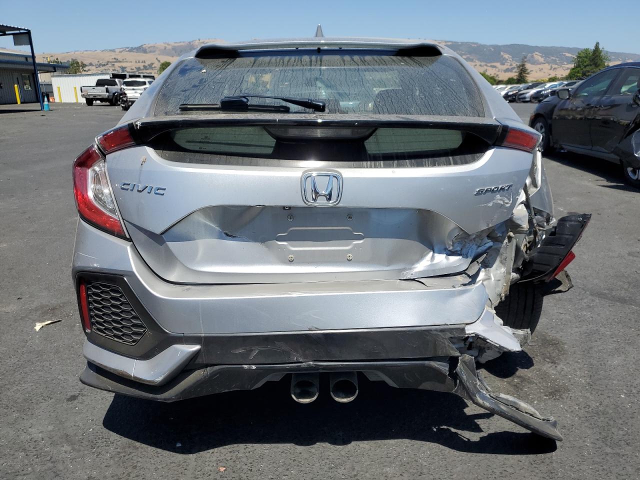 2018 Honda Civic Sport VIN: SHHFK7G41JU206306 Lot: 62527025