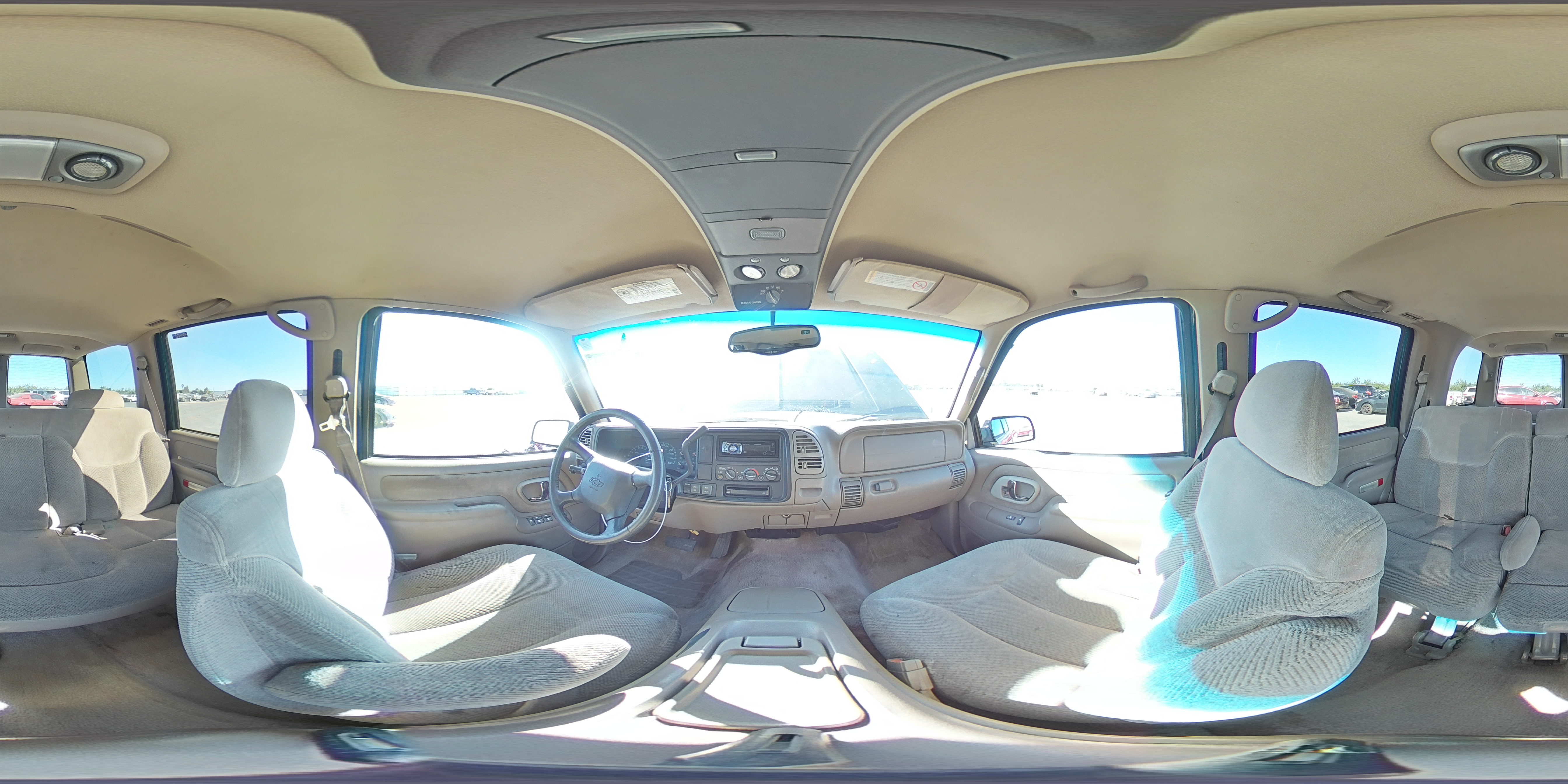 1998 Chevrolet Tahoe K1500 VIN: 1GNEK13R0WJ313706 Lot: 61010445