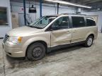 2010 Chrysler Town & Country Lx for Sale in Wheeling, IL - Side