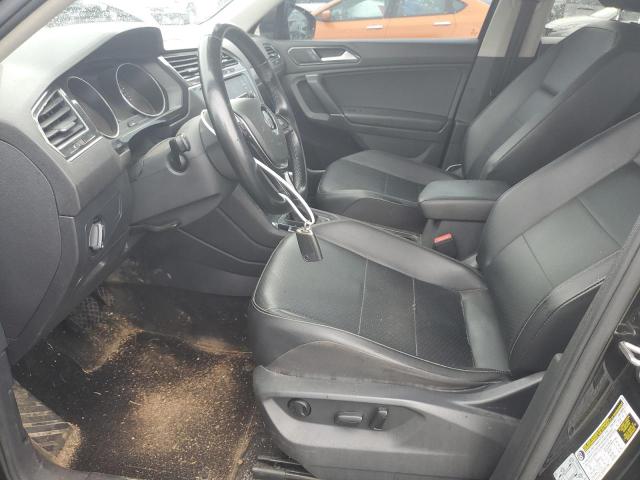  VOLKSWAGEN TIGUAN 2018 Чорний