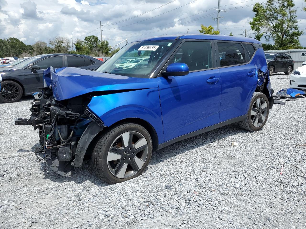 KNDJ33AU0L7037088 KIA SOUL Photo 1