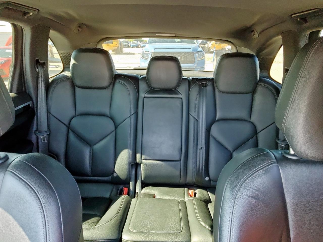 2016 Porsche Cayenne VIN: WP1AA2A25GLA00712 Lot: 61840595